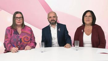 „Dotykam, Wygrywam”. Brafitterka i onkolog uczą, jak dbać o piersi