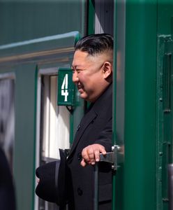 Kim Dzong Un ma przyjechać pancernym pociągiem. Ujawniono szczegóły
