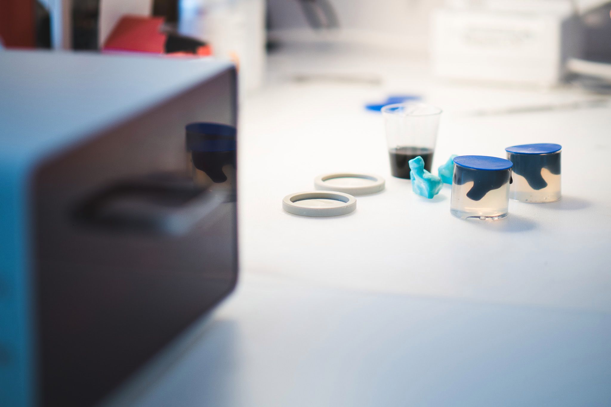 Słuchawki customowe - trudno o lepszy sprzęt do słuchania muzyki 7