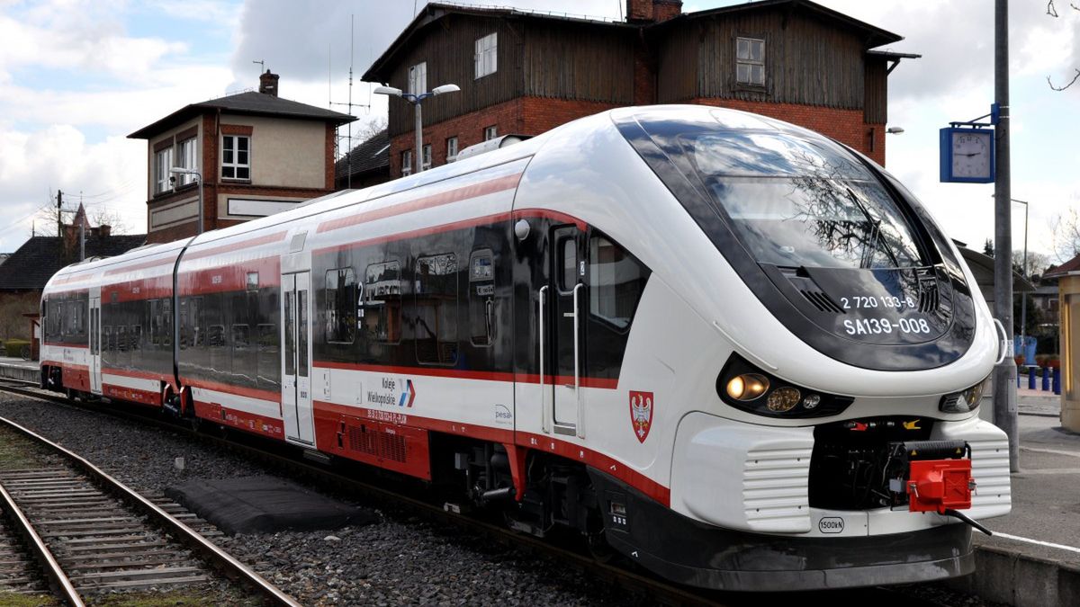 Pociąg Kolei Wielkopolskich.