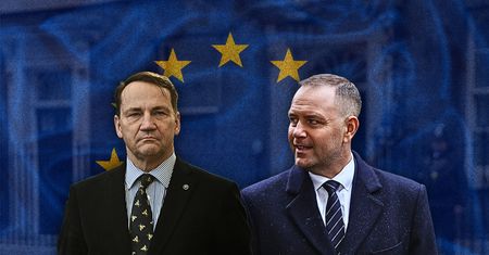 "Nacjonalistyczne androny". Sikorski uderza w Nawrockiego ws. UE
