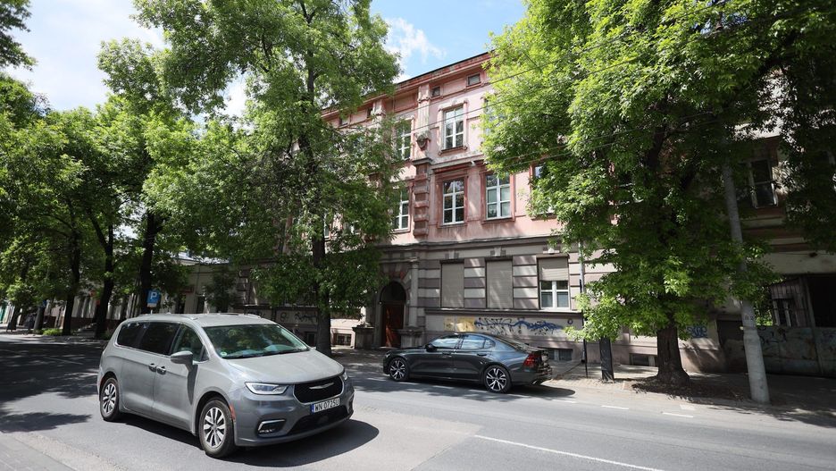 123-letnia kamienica przy ul. Lubartowskiej idzie na sprzedaż. Chętni muszą zapłacić miliony
