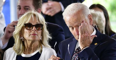 Łzy same cisną się do oczu. Biden opowiadał o powolnym odchodzeniu syna