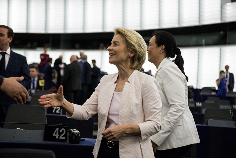 Nie wszyscy eurodeputowani podzielają optymizm KE po szczycie. (na zdj. szefowa KE Ursula von der Leyen)