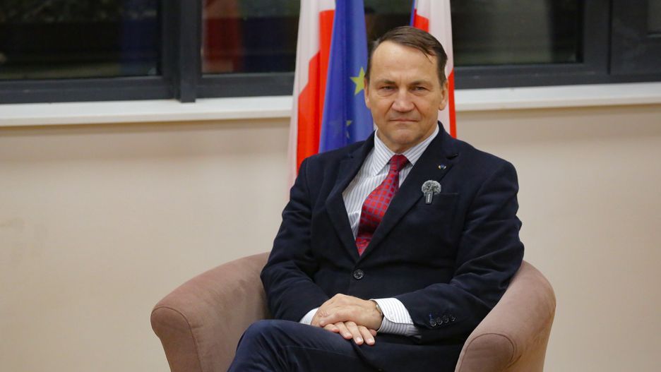 Rados�aw Sikorski
Olsztyn, 31.10.2024. Minister Spraw Zagranicznych Rados�aw Sikorski podczas wyk�adu otwartego w Auli Du�ej Wydzia�u Prawa i Administracji Uniwersytetu Warmi�sko-Mazurskiego w Olsztynie, 31 bm. (jm) PAP/Tomasz Waszczuk
Tomasz Waszczuk
aula, minister, otwarty, polityk, polityka, UWM, wyk�ad, wyk�ad otwarty, uniwerytecie Warmi�sko-Mazurskim, wyk�ad wyk�adu