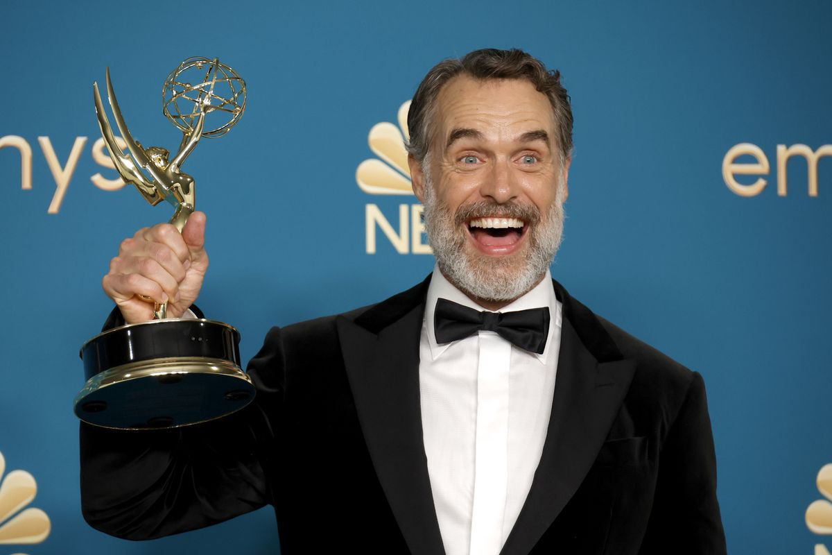 Murray Bartlett z Nagrodą Emmy za rolę w "Białym Lotosie"