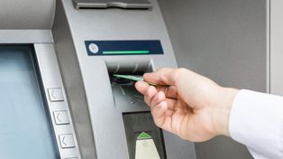 Co stanie się z pieniędzmi w bankach w czasie wojny? Wyjaśniamy