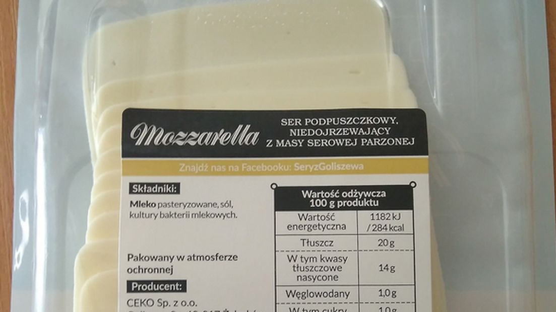 W mozzarelli wykryto groźną bakterię 
