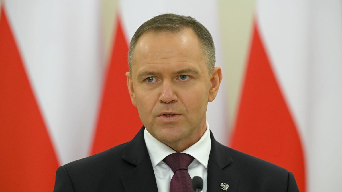 Wilno, Litwa, 25.01.2026. Prezydent RP Karol Nawrocki podczas spotkania z przedstawicielami mediów w Pałacu Prezydenckim w Wilnie, 25 bm. W Republice Litewskiej trwają obchody 163. rocznicy Powstania Styczniowego. (sko) PAP/Marcin Obara