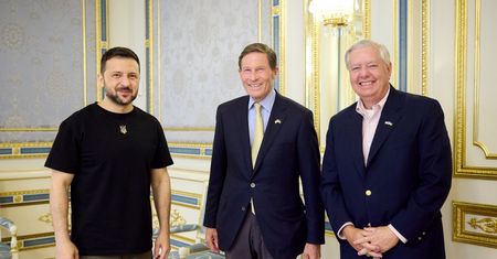 Zełenski spotkał się z senatorami USA. Pochwalili działania w Kursku