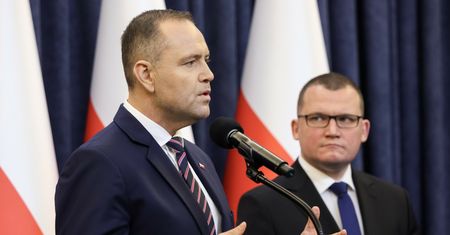 Szefernaker o spotkaniu u prezydenta: Maski opadły