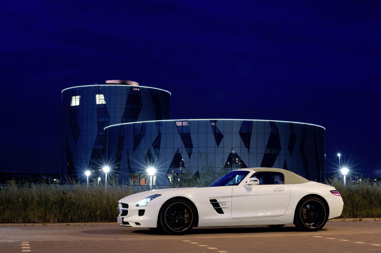 Merceses SLS AMG Roadster