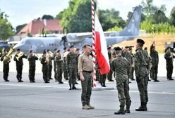 Wrocław. Ostatni żołnierze wrócili z Afganistanu. Witał ich minister Mariusz Błaszczak