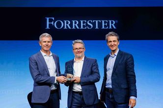 mBank wyznacza standardy w Europie. Prestiżowa nagroda Forrester za przełomową transformację technologiczną