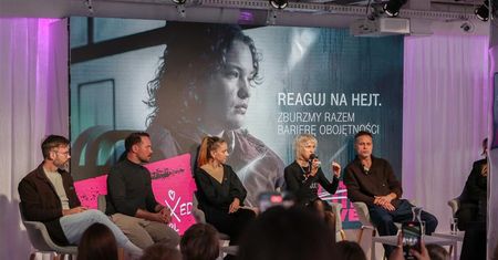 Gwiazdy podpisały Deklarację Niezgody na Hejt. Ty też możesz – to proste!