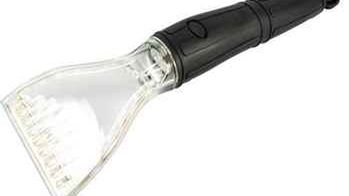 Przyjaciel kierowcy w czasie zimy, czyli podgrzewana skrobaczka do szyb 1