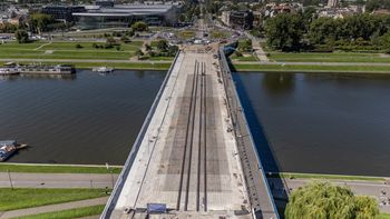 Kraków: Przebudowa mostu Grunwaldzkiego na półmetku