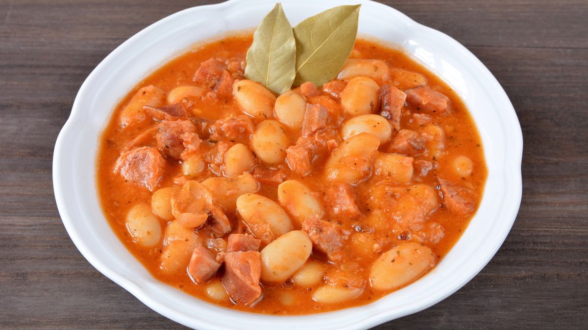 Wrzuć do fasolki po bretońsku. Zapomnisz o wzdętym brzuchu