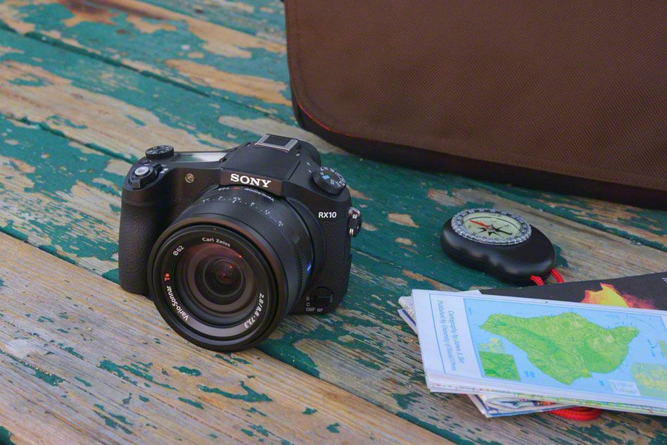 Sony Cyber-shot RX10 – zgrabny zoom z 1-calową matrycą i jasnym obiektywem Zeiss 3