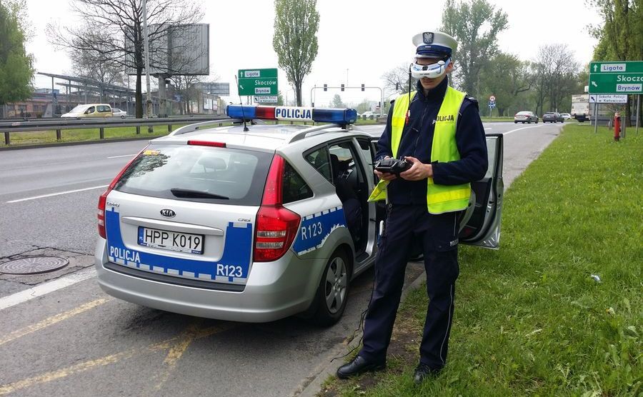 Policja wykorzysta drony do walki z piratami drogowymi