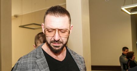 Zasłynął "trumną na kółkach". Adwokat ma kolejne kłopoty