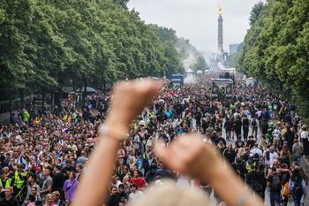 Tragedia po paradzie techno w Berlinie. 13 osób w stanie krytycznym