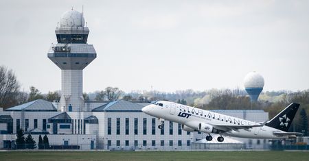 Lubisz samoloty i chcesz "rządzić" niebem? Rozpoczęła się rekrutacja