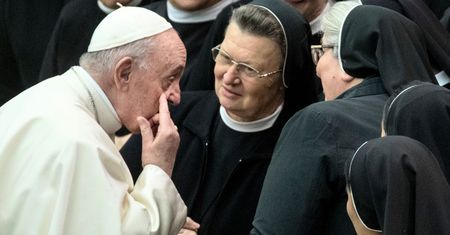 "Zgorzkniałe" zakonnice w przemówieniu papieża. Ma dla nich radę