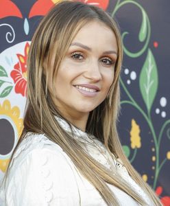 Sylwia Madeńska pozuje w odważnej sukience. Internauci zareagowali