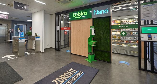 Bezobsługowa Żabka Nano w klubie fitness Zdrofit