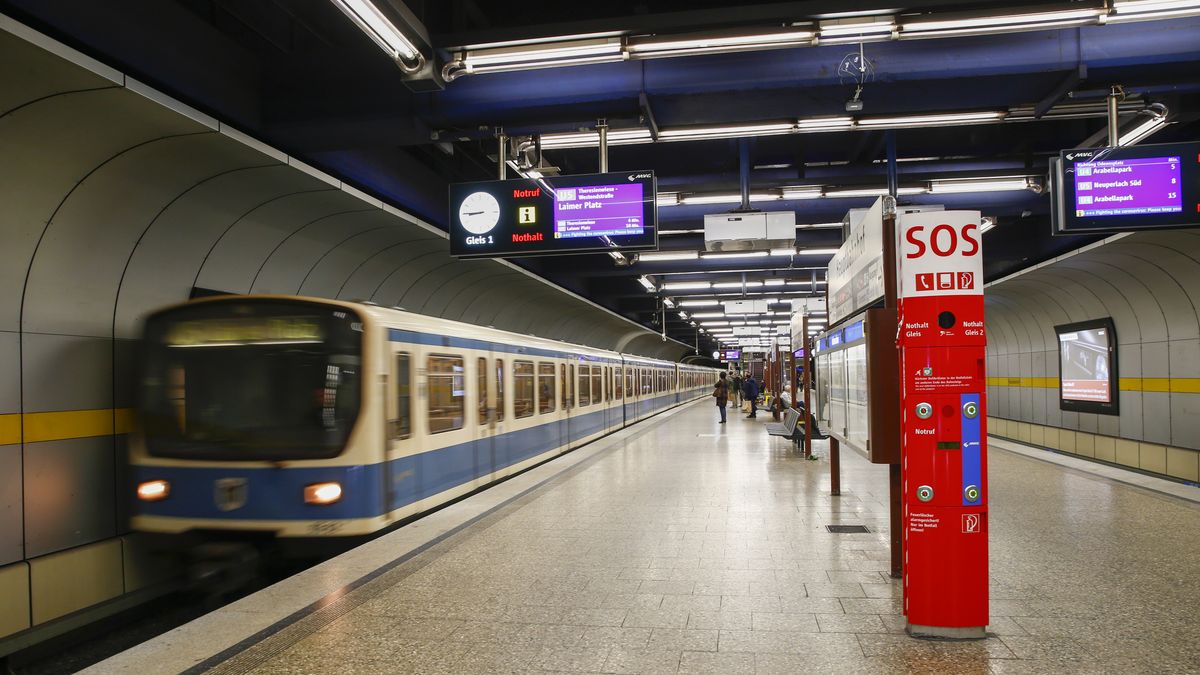 A trains moves past a near empty underground station in Munich, Germany, on Saturday, March 21, 2020. Germany may impose a nationwide lockdown in the coming days as Bavaria became the first state in the country to enforce severe restrictions on citizens in an effort to stem the spread of the coronavirus. Photographer: Michaela Handrek-Rehle/Bloomberg via Getty Images