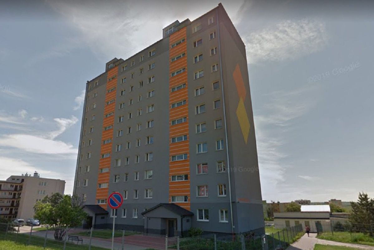 Makabra w Kielcach. Martwa kobieta, jej mąż wyskoczył z balkonu