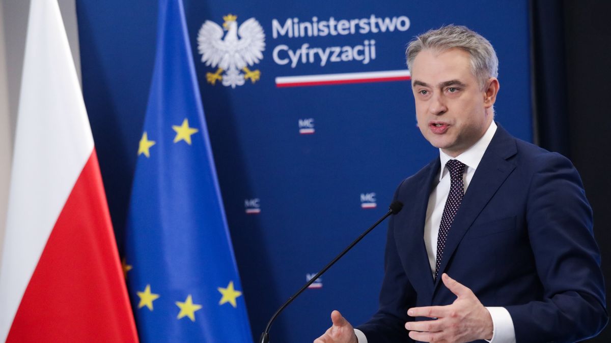 Krzysztof Gawkowski
Tomasz Gzell
cyfryzacja, konferencja, polityk, polityka, prasowa, cyfrowa rewolucja w administracji, konferencja konferencji, prasowa prasowej