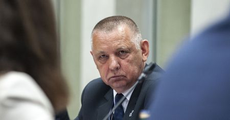Immunitet Banasia. Nieoczekiwane opóźnienie. "Dotychczas się tak nie zdarzyło"