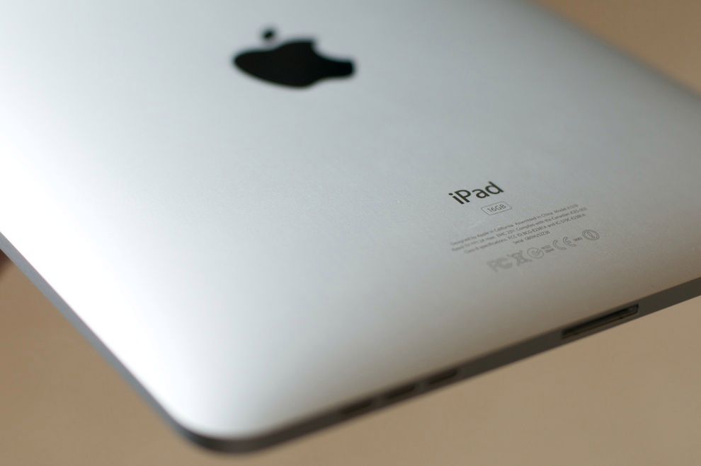 Apple sprzedało 2 miliony iPadów w 2 miesiące