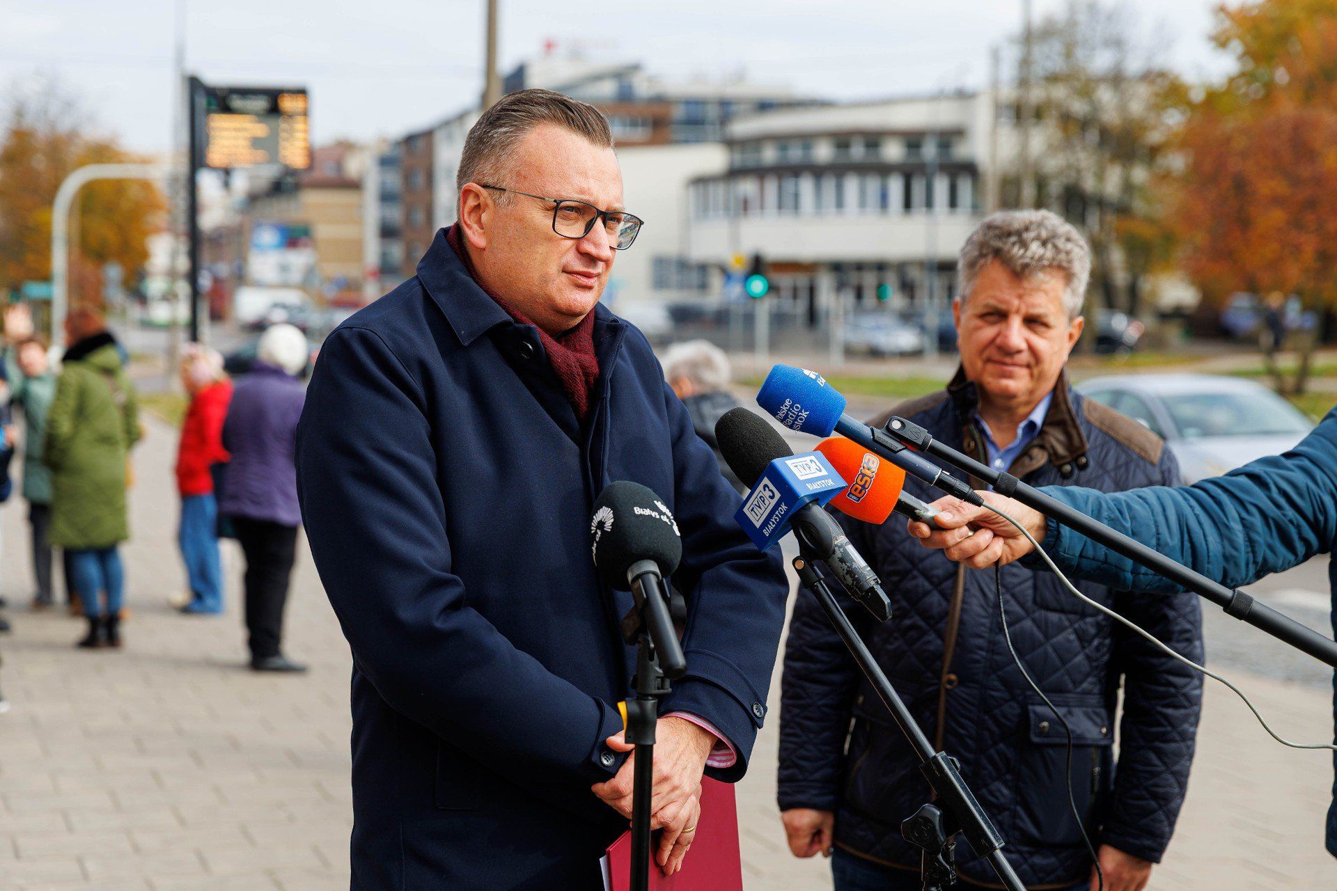 O październikowych zmianach w rozkładach jazdy BKM podczas środowej konferencji prasowej mówili zastępca prezydenta Rafał Rudnicki i dyrektor zarządu BKM Bogusław Prokop. 