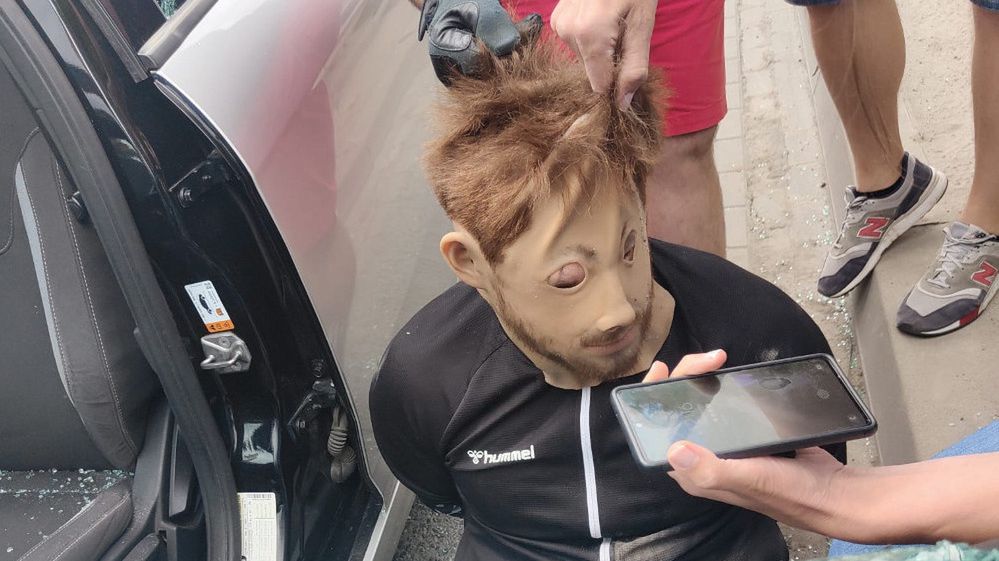 Złodzieje podczas kradzieży posługiwali się m.in. maskami