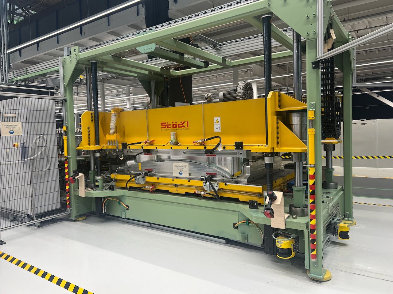 Mercedes Manufaktur w Sindelfingen