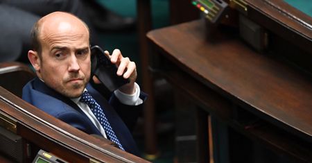 Wyniki wyborów prezydenckich 2020. Borys Budka o telefonach od polityków ZP. "Skarżą się na media publiczne"