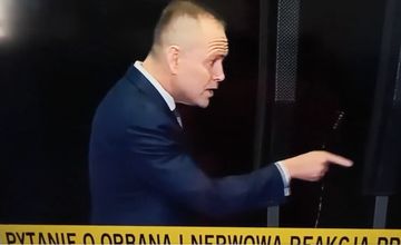 Prezydent wymachiwał dziennikarzowi TVN palcem. "Pan się ogarnie i słucha"