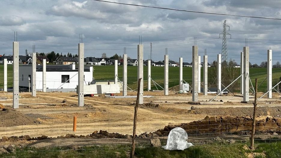 Tu powstaje park handlowy.