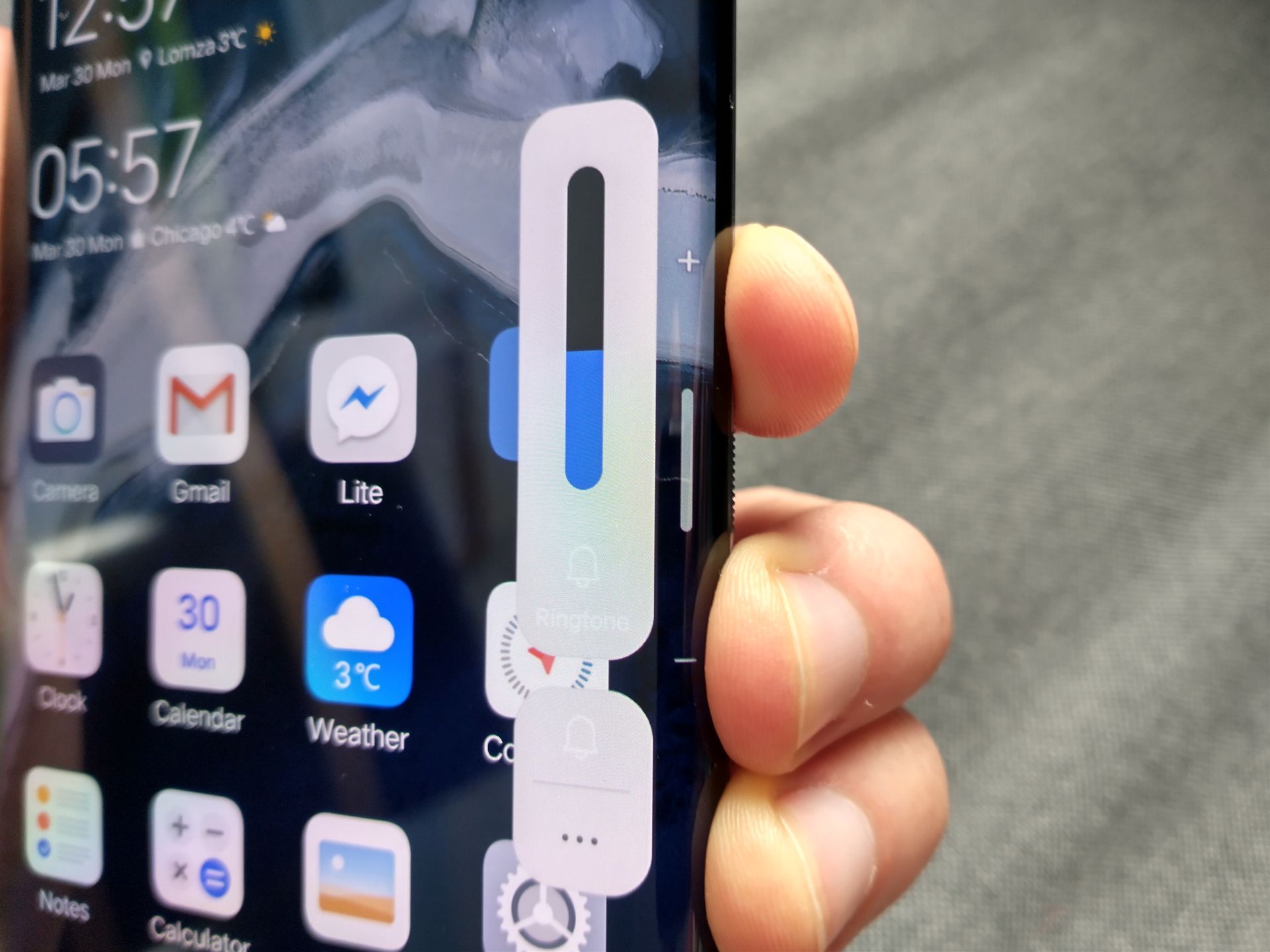 Smartfon bez przycisków to nie fanaberia. To przyszłość 5