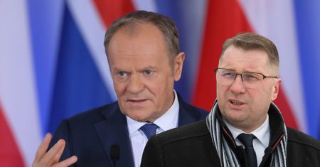 Lecą kolejne wyzwiska. "Panie premierze, proszę się przyzwyczaić"