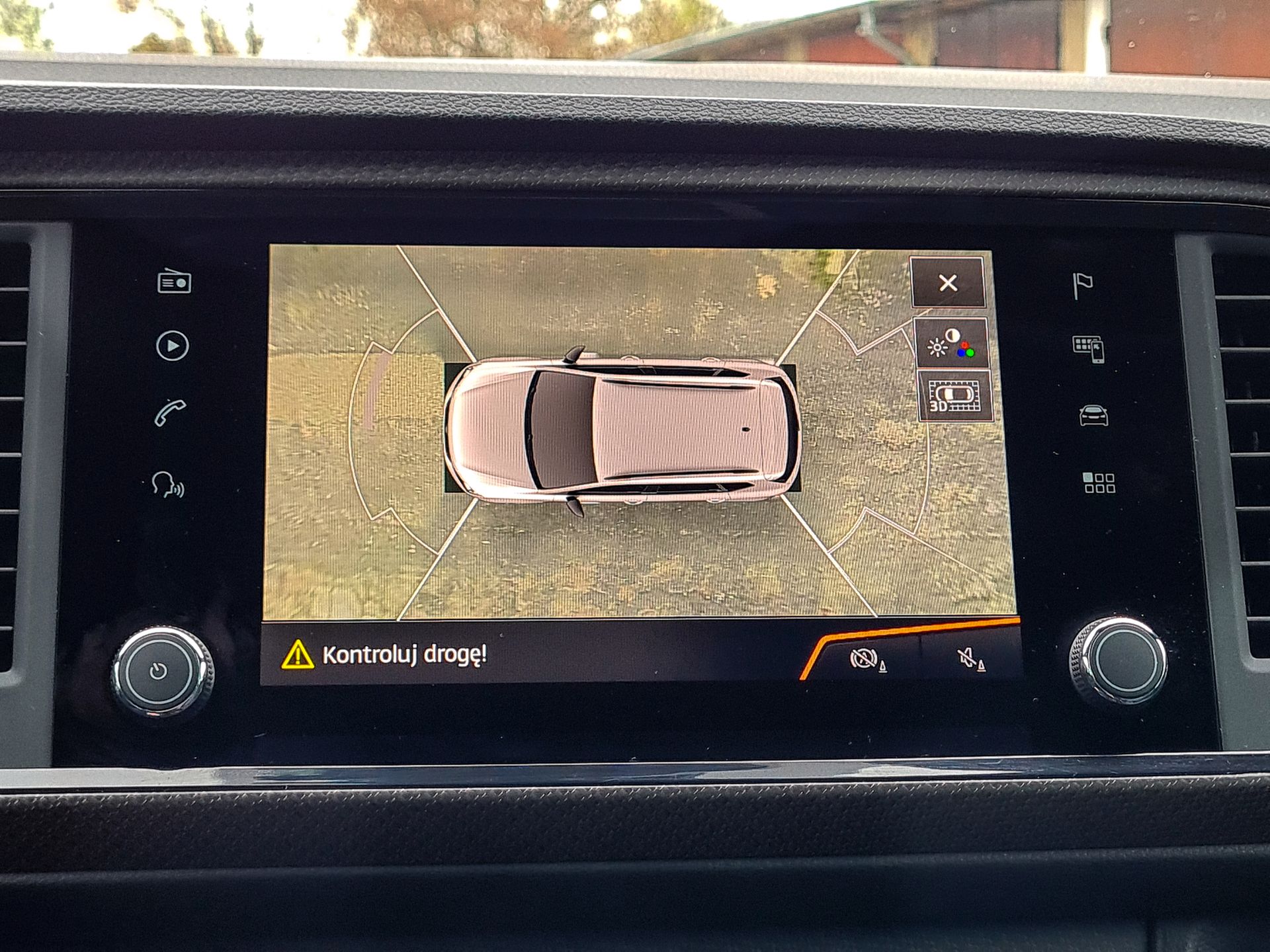 Cupra Ateca Limited Edition: Kamera 360 stopni z 3D, monitor jazdy i profile 4