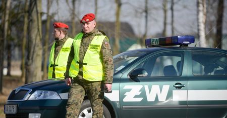 Odpowiada za kontrakty warte miliardy zł. Dostała ochronę wojska