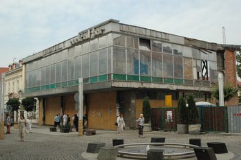 Coctail Bar Hortex - historia budynku przy ulicy Tumskiej!
