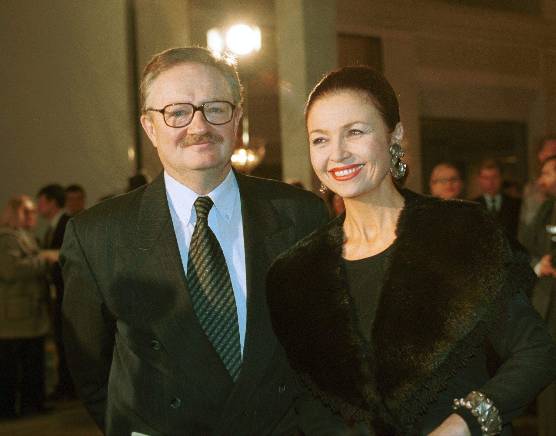 Damian Damięcki z żoną