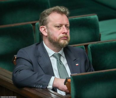 Makowski: "Kto posłucha ministra? Szumowski traci na wewnątrzrządowych tarciach" [OPINIA]