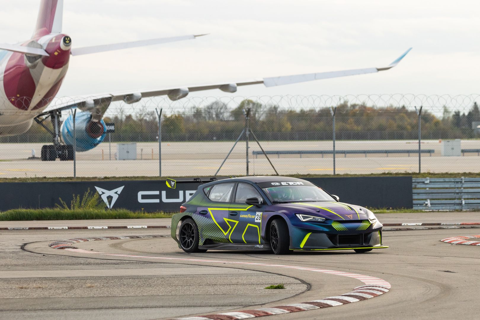 Cupra e-Racer