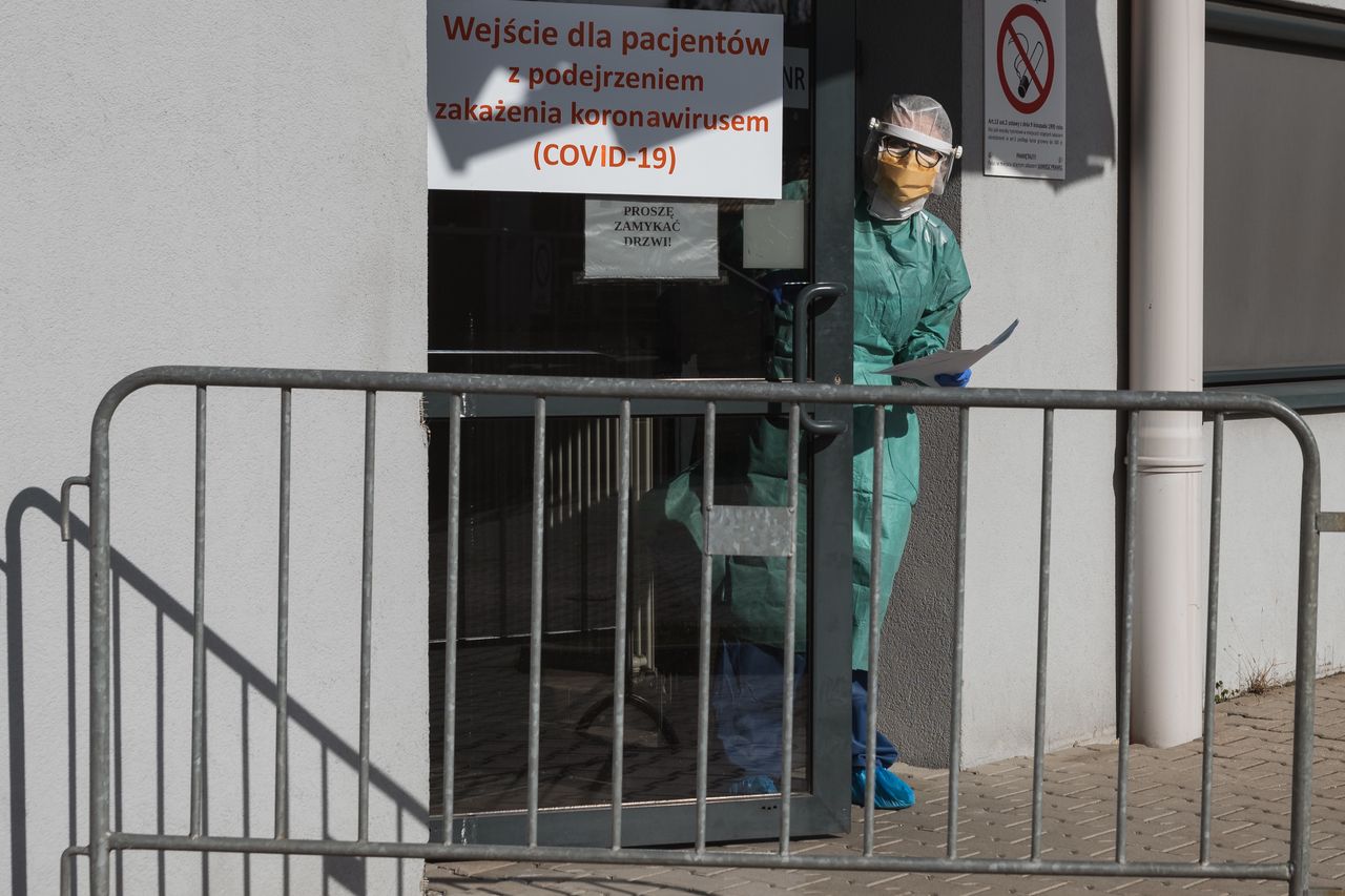 Ponad 7 tys. zakażeń koronawirusem w Polsce. Najnowsze dane MZ